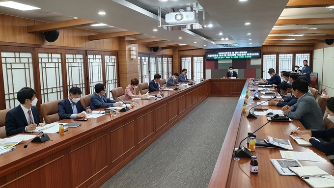 의정부시(시장 안병용)는 6월 4일 구)600기무부대 외 1개소 개발타당성조사 및 기본계획 수립용역 최종보고회를 개최했다.