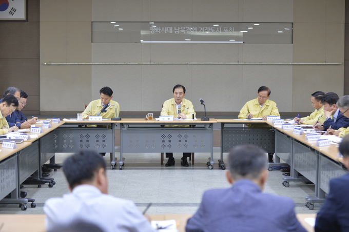 박윤국 포천시장은 10일 열린 재난안전관리 대책회의에서 “호우피해에 따른 주민 불편 최소화와 시민생활 안정에 최선을 다하라”고 다시한번 강조했다.