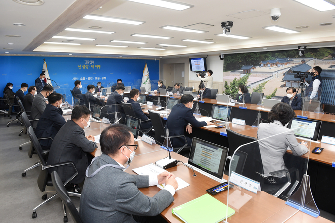 양주시는 24일 시청 상황실에서 ‘양주시 생활SOC 복합화사업 종합계획 수립’ 연구용역 최종보고회를 개최했다고 밝혔다.