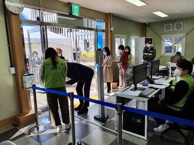 의정부시는 3월 30일 경기도와 함께 코로나19 예방접종센터 모의훈련을 합동점검을 실시했다.