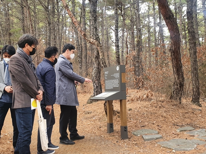 김포시 허승범 부시장은 지난 3월 23일 관내 문화관광시설 현장을 방문하여 시설 및 추진현황 점검 등 현장행정을 실시했다.
