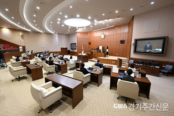  의정부시의회는 30일 제3차 본회의를 끝으로 23일간 진행한 제323회 제1차 정례회를 마무리했다.<br>