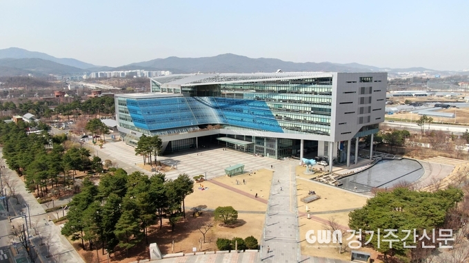  성남시청 전경