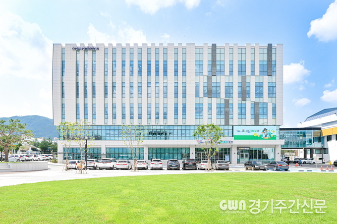 포천시청 전경