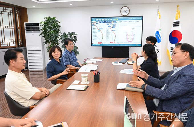  의정부시는 8월 14일 시장실에서‘제12차 교통정책 전략회의’를 개최했다. / 사진=의정부시제공