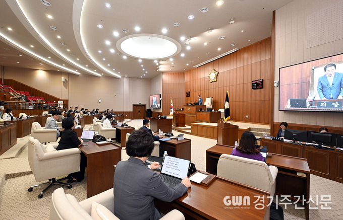  의정부시의회(의장 김연균)는 8월 25일부터 9월 5일까지 12일간의 일정으로 제338회 임시회를 개회하고 본격적인 의사일정을 시작했다. / 사진=의정부시의회<br>