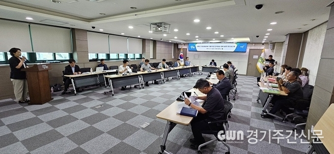  파주시는 지난 5일 2025년 시정 목표인 ‘수도권 문화·생태휴양 메카 건설’의 핵심 과제 중 하나인 ‘공릉천 일원 지방생태정원 조성’과 관련해 타당성 검토 용역 착수보고회를 개최했다.